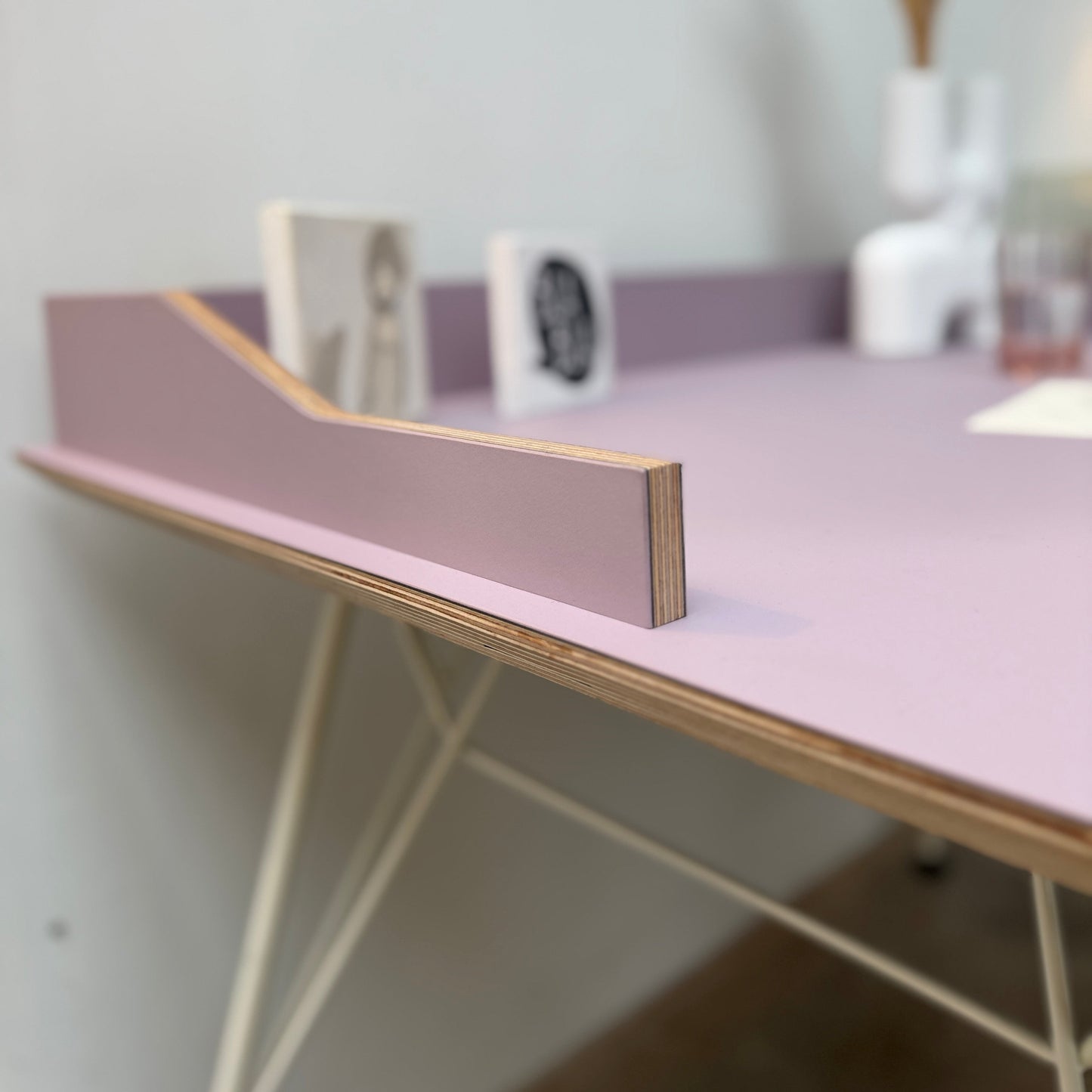 derSekretär Linolium/ Schichtholz Natur